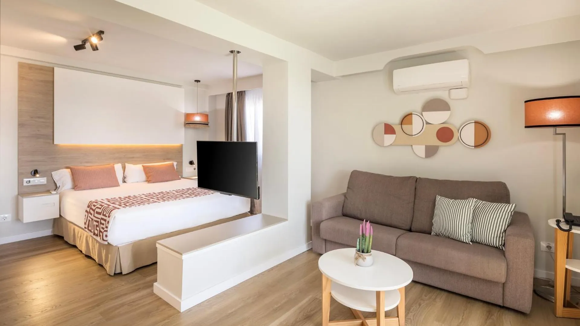 Hotel Livvo Anamar Suites Πλάγια ντελ Ινγκλές
