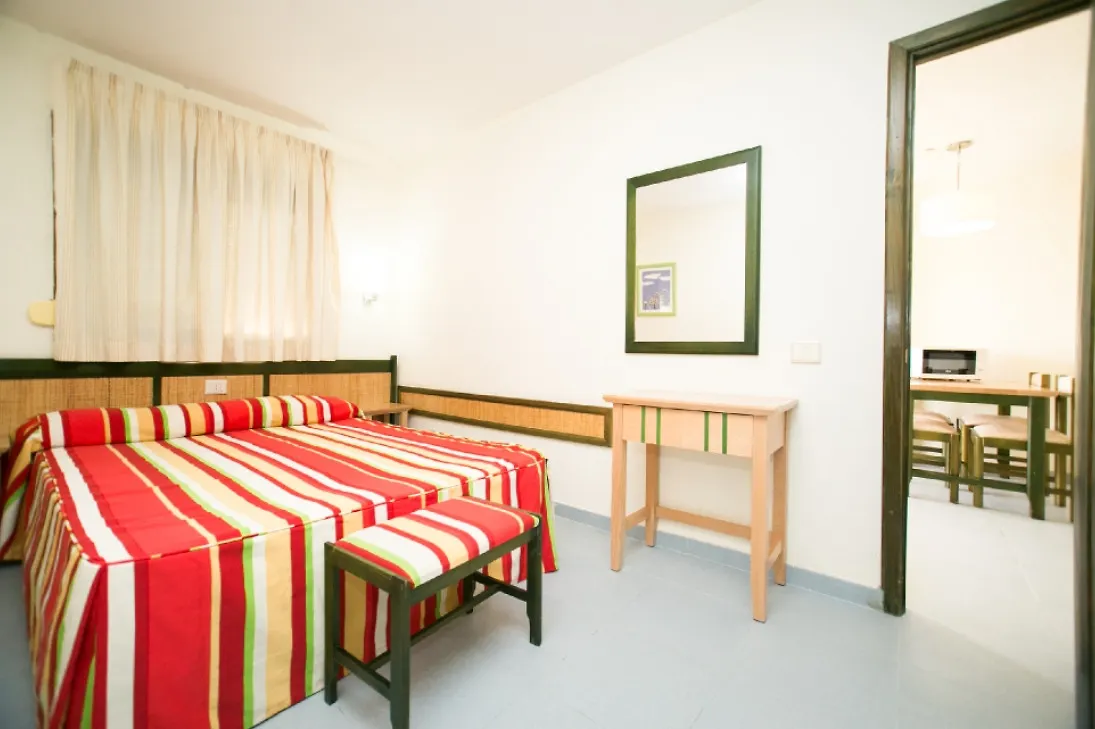 Hotel Livvo Anamar Suites Playa del Ingles  4*, Playa del Ingles (Gran Canaria)